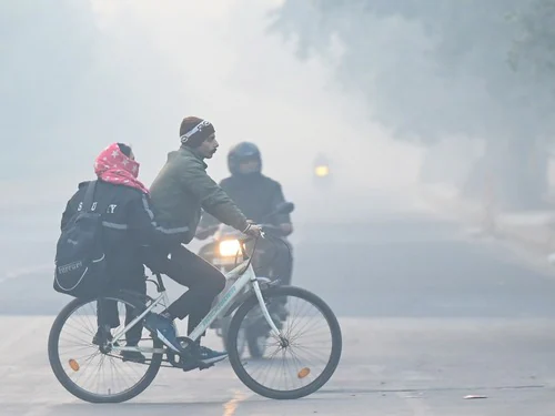 Weather Update: उत्तराखंड में कब होगी बारिश और बर्फबारी? आ गई मौसम की ताजा अपडेट